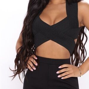 NWT Fashion Nova cross back tank/top.